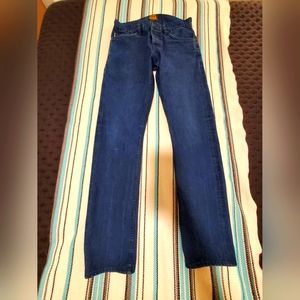 listing-status-banner